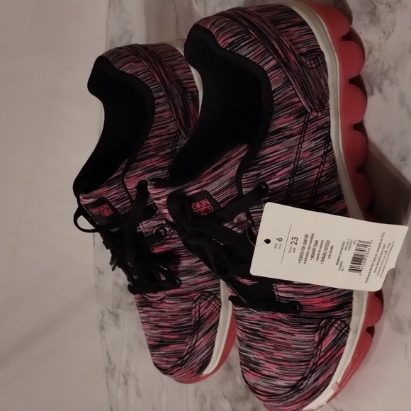 Danskin Now sneakers - Picture 6 of 12